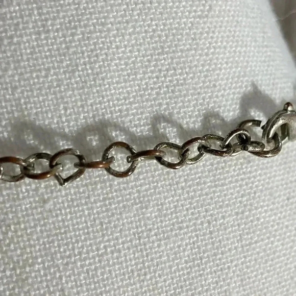 Silver tone petal necklace 17” - Picture 4 of 12